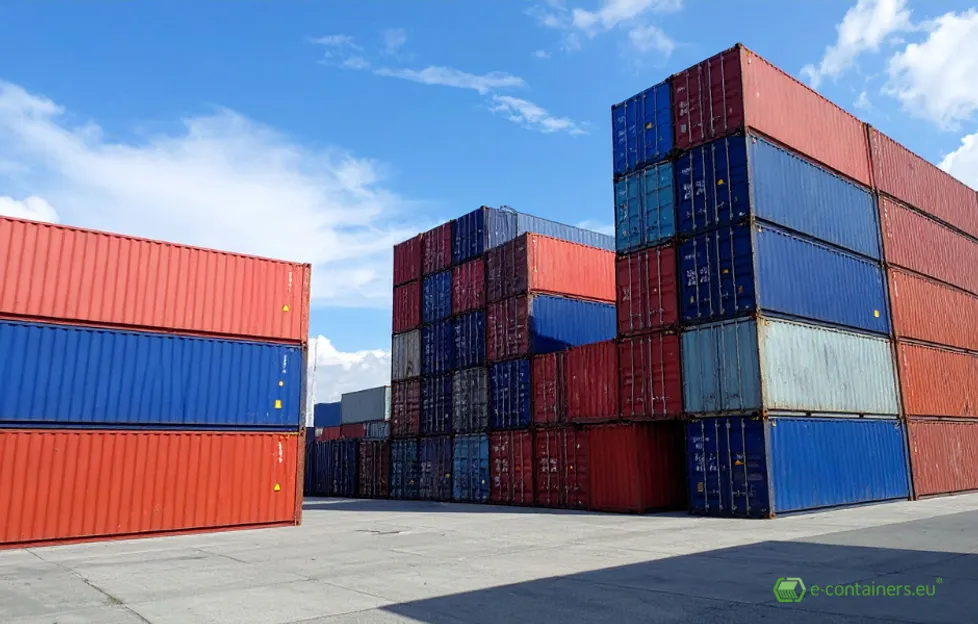Kontener HC (High Cube) – czym jest?